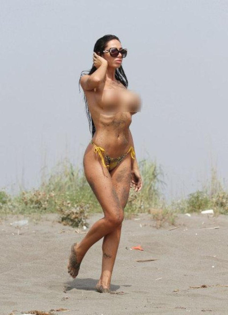 Model Soraya Vucelic nude