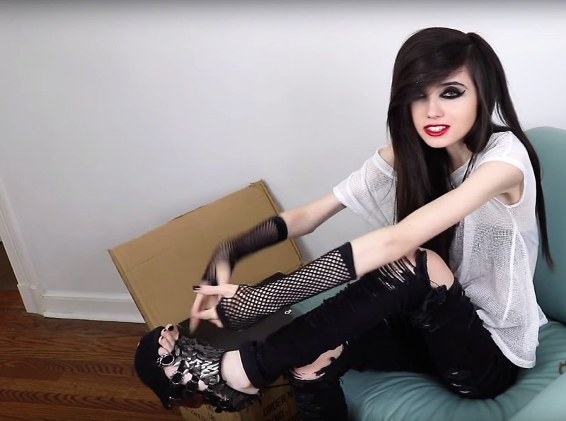 Eugenia Cooney 2020