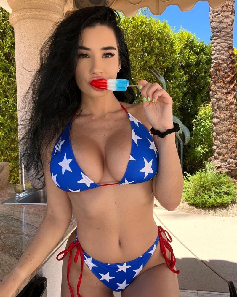 Paris Dylan Instagram