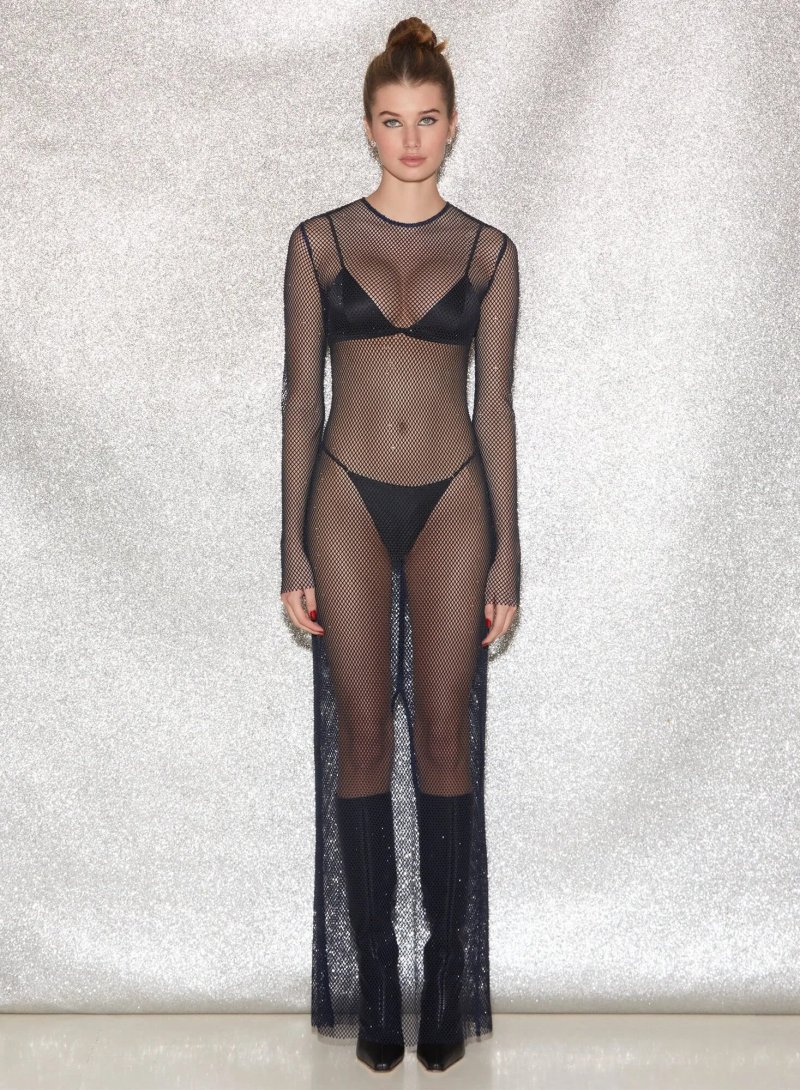 Sienna Raine Schmidt naked breasts