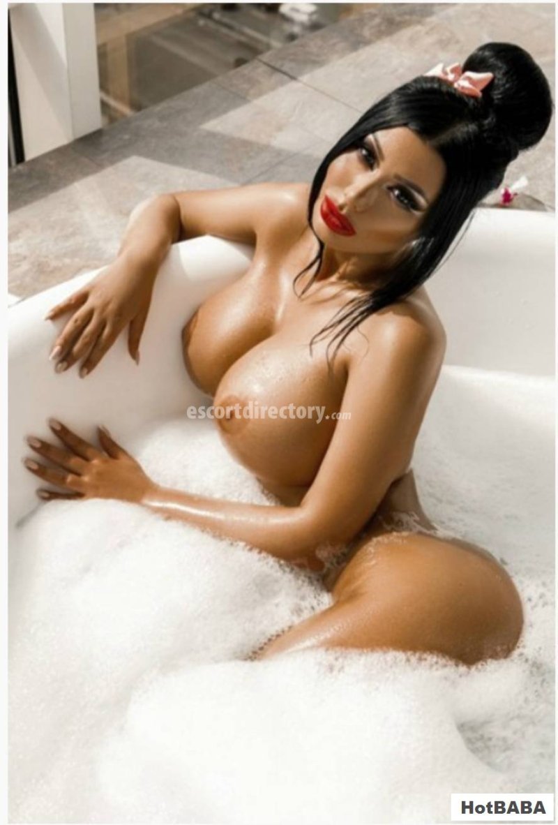 Lara Frost Alborova tits