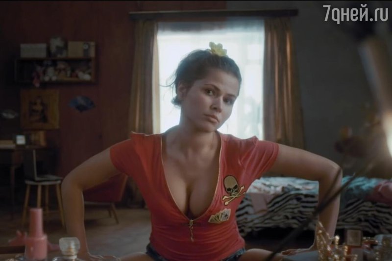 Yulia Topolnitskaya exhibit