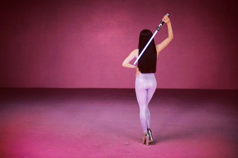 Zlata Ognevich figure