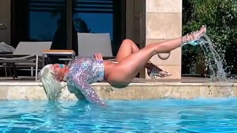 Jelena Karleusa Bikini