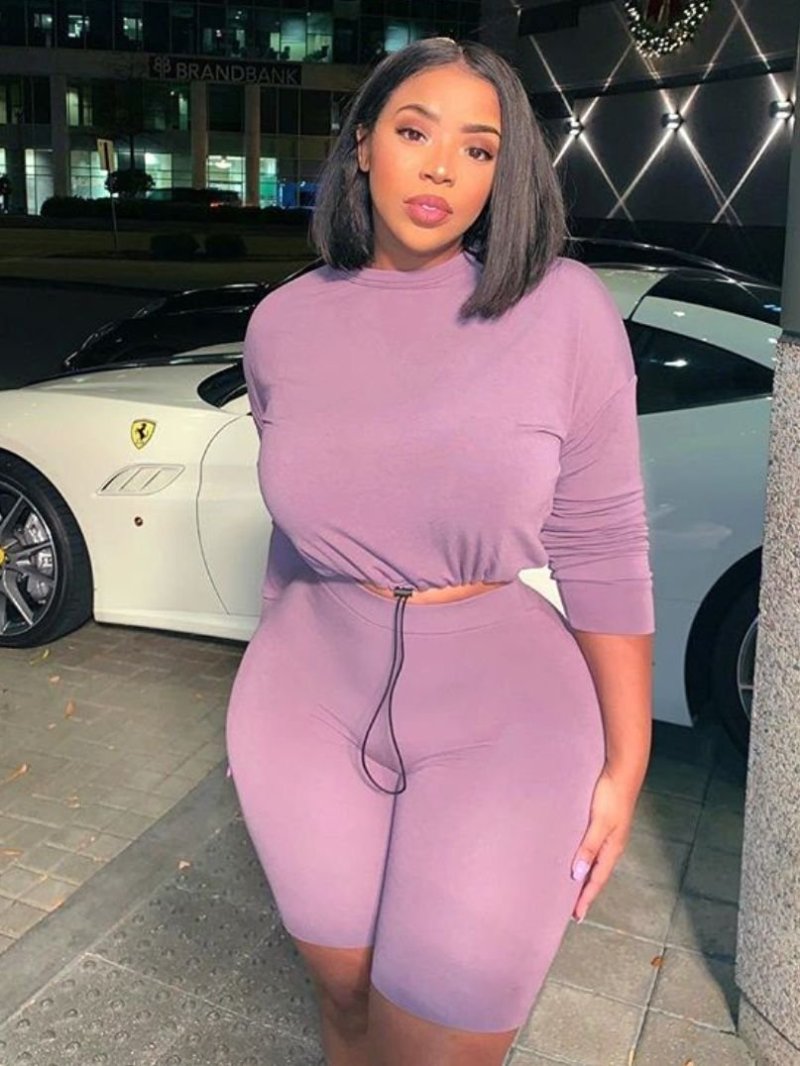 Brianna Francisco thighs