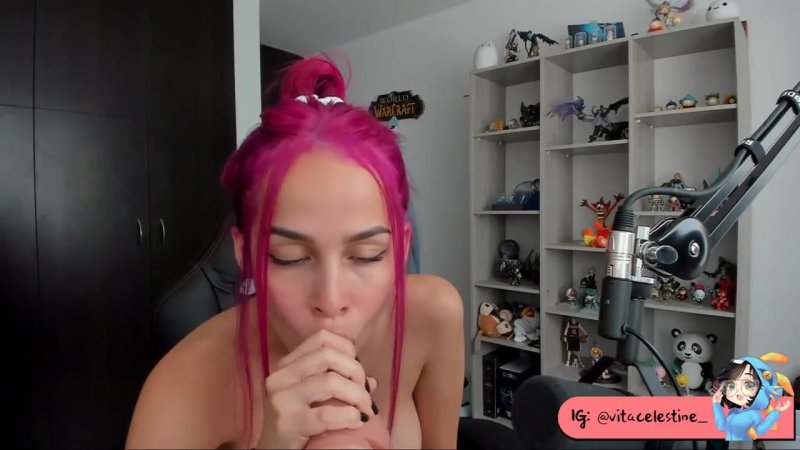 Honeycornett Laura Cornett Vita Celestine blowjob