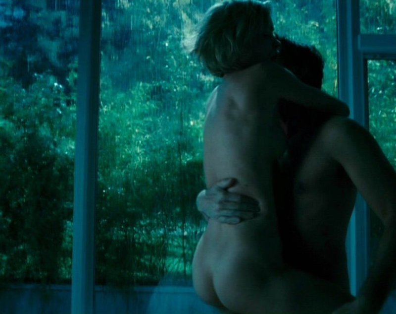 Actress glad Mitchell naked